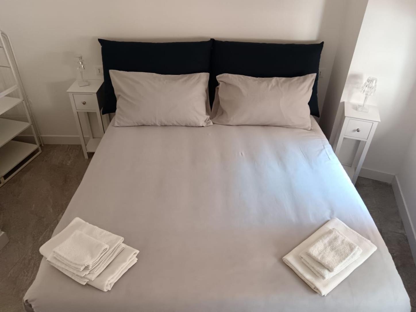 Politeama Suite Palermo Bagian luar foto